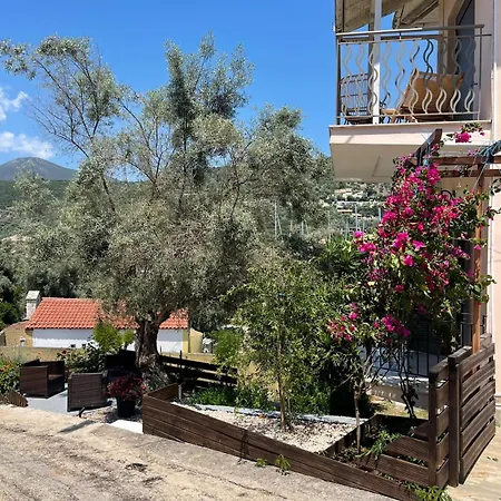 μπουκαμβίλια - Bougainvillea Sivota